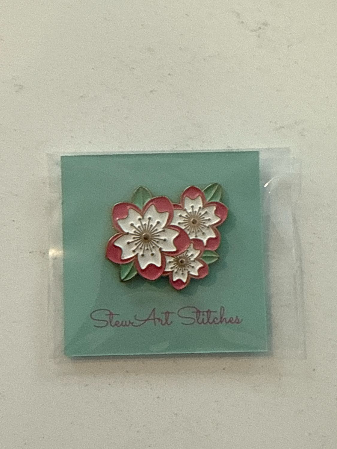 Pink and White Flowers Needle Minder from StewArt Stitches