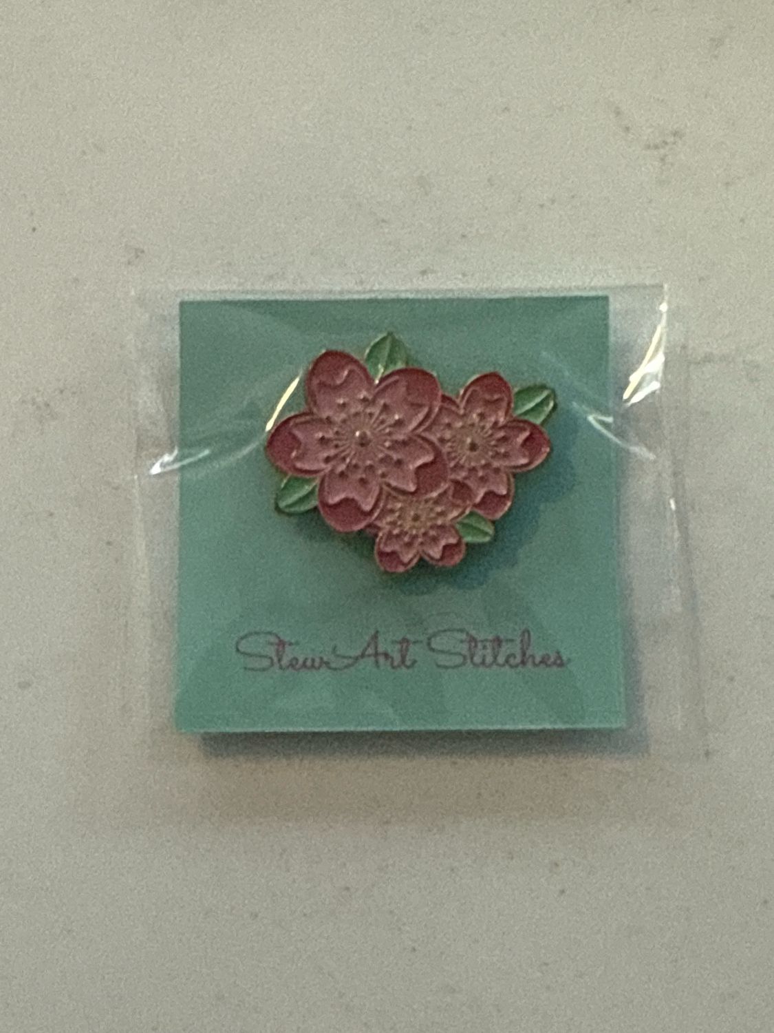 Pink Flowers Needle Minder from StewArt Stitches