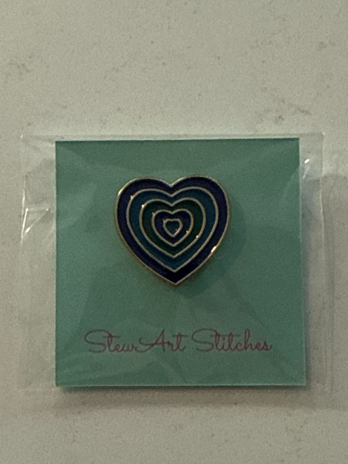Blue Heart Needle Minder from StewArt Stitches