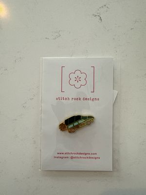 Griswold Woody Wagon Needle Minder