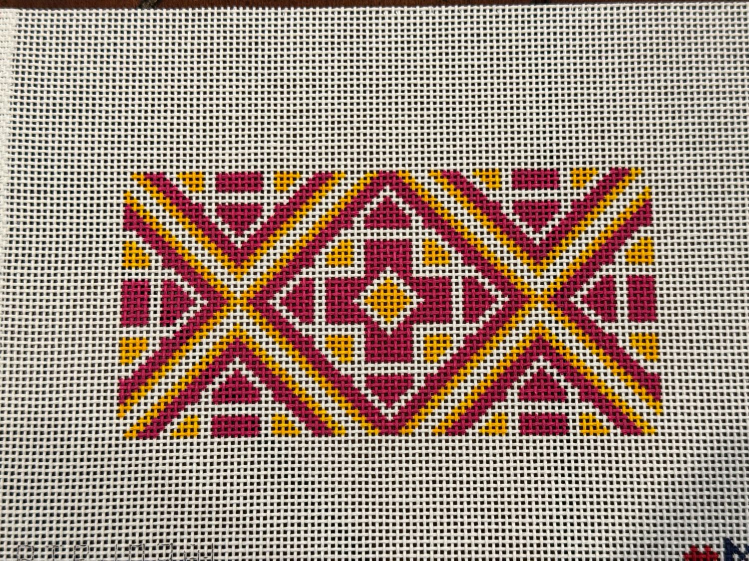 Medallion Tile 6x3 (Pink Golden)