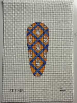 Bunnies/Diagonal Weave Carrot