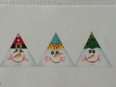 3D Happy Snowmen Triangle