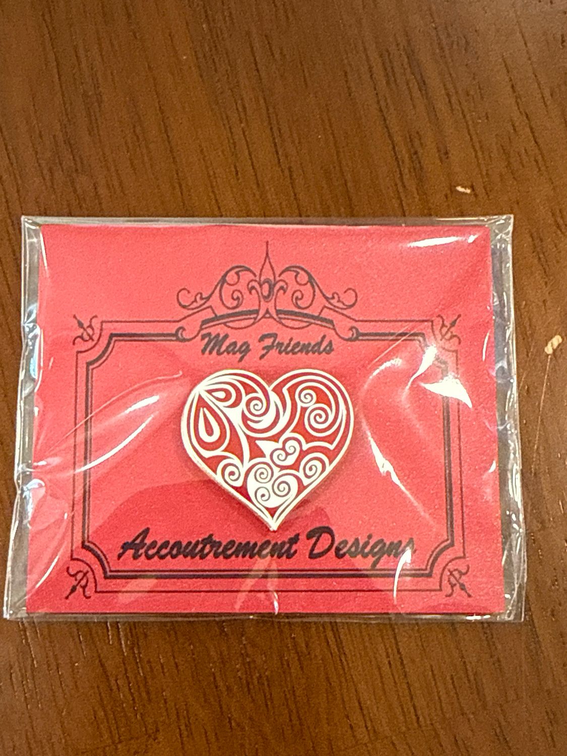 Swirl Hearts Red Needle Minder