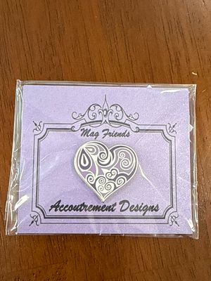Swirl Hearts Purple Needle Minder