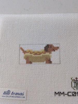Weenie Dog 2" x 1" 18M
