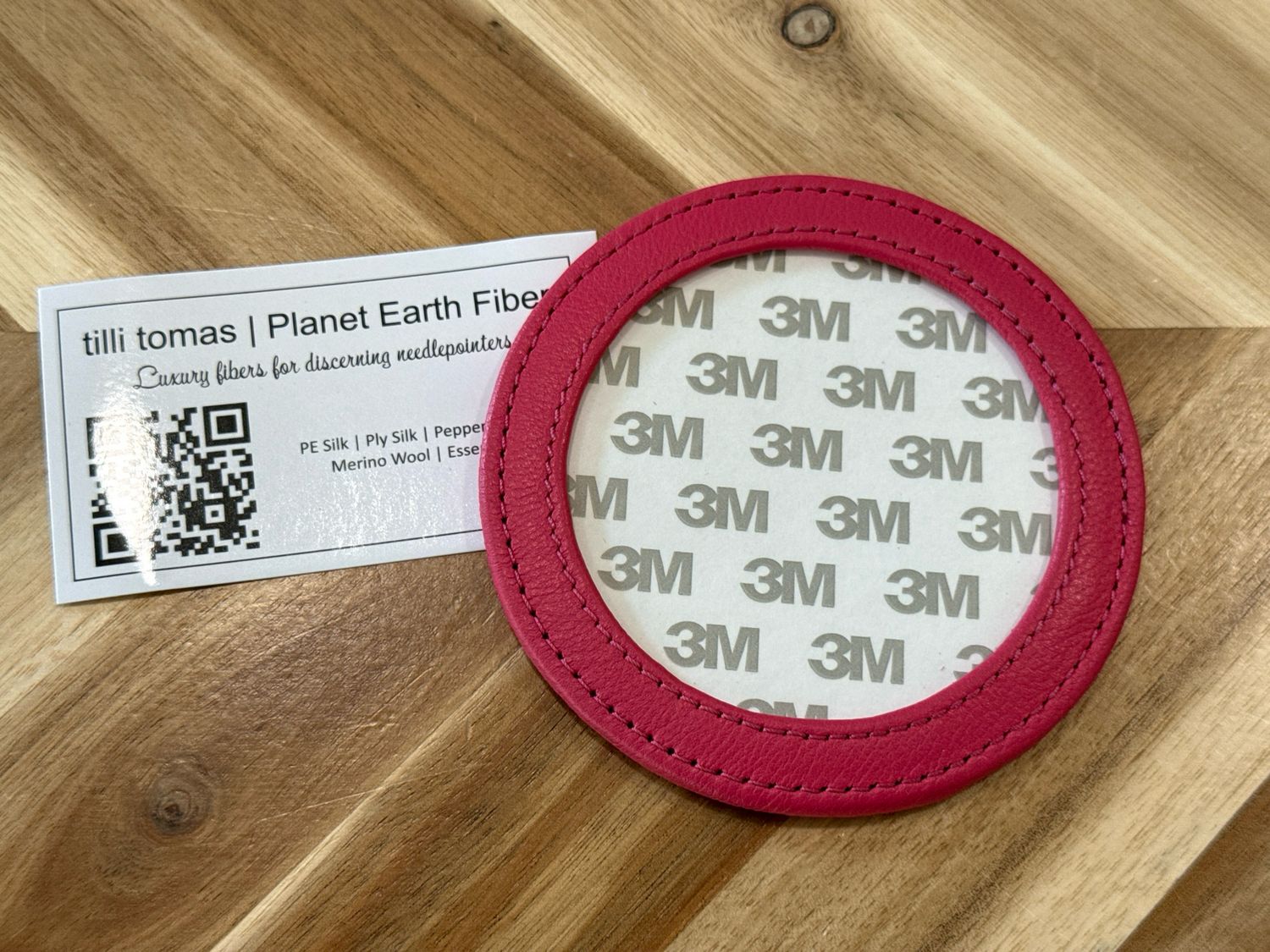 Round Leather Magnet Hot Pink