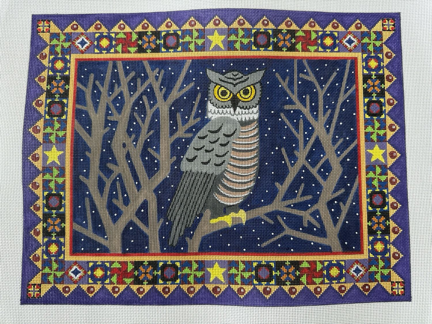 American Quilt Horned Owl 10.5 x 14 - 18 mesh