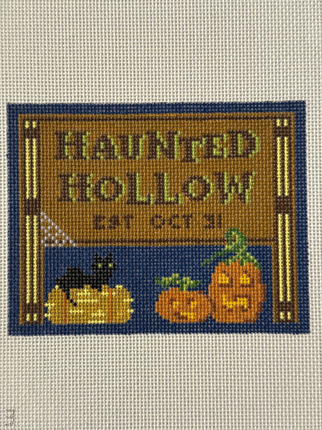 Haunted Hollow Sign (18m)
