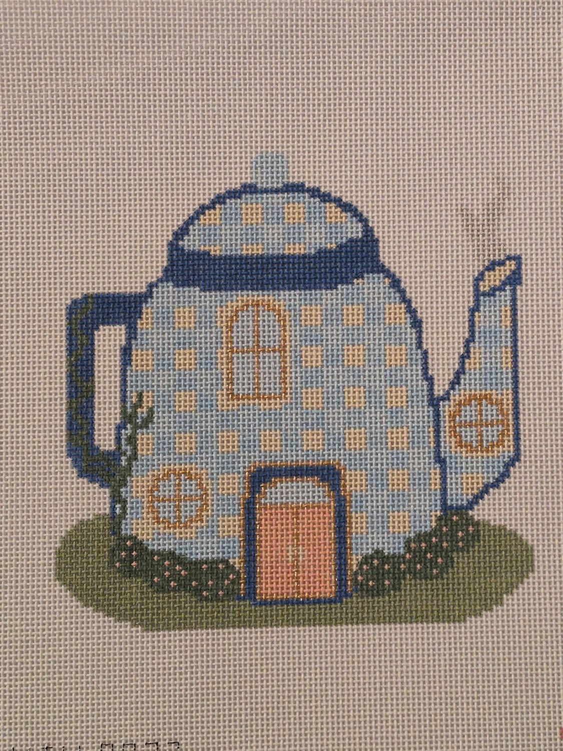Teapot House (18m)