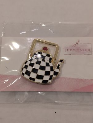 Teapot Needle Minder