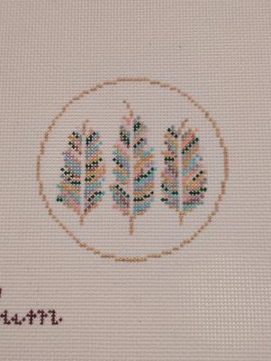Feathers Round