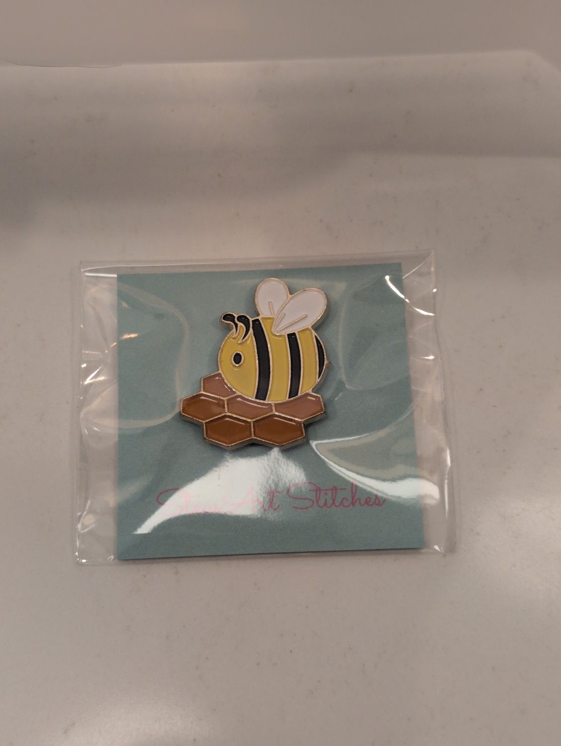 Honey Bee Needleminder from StewArt Stitches