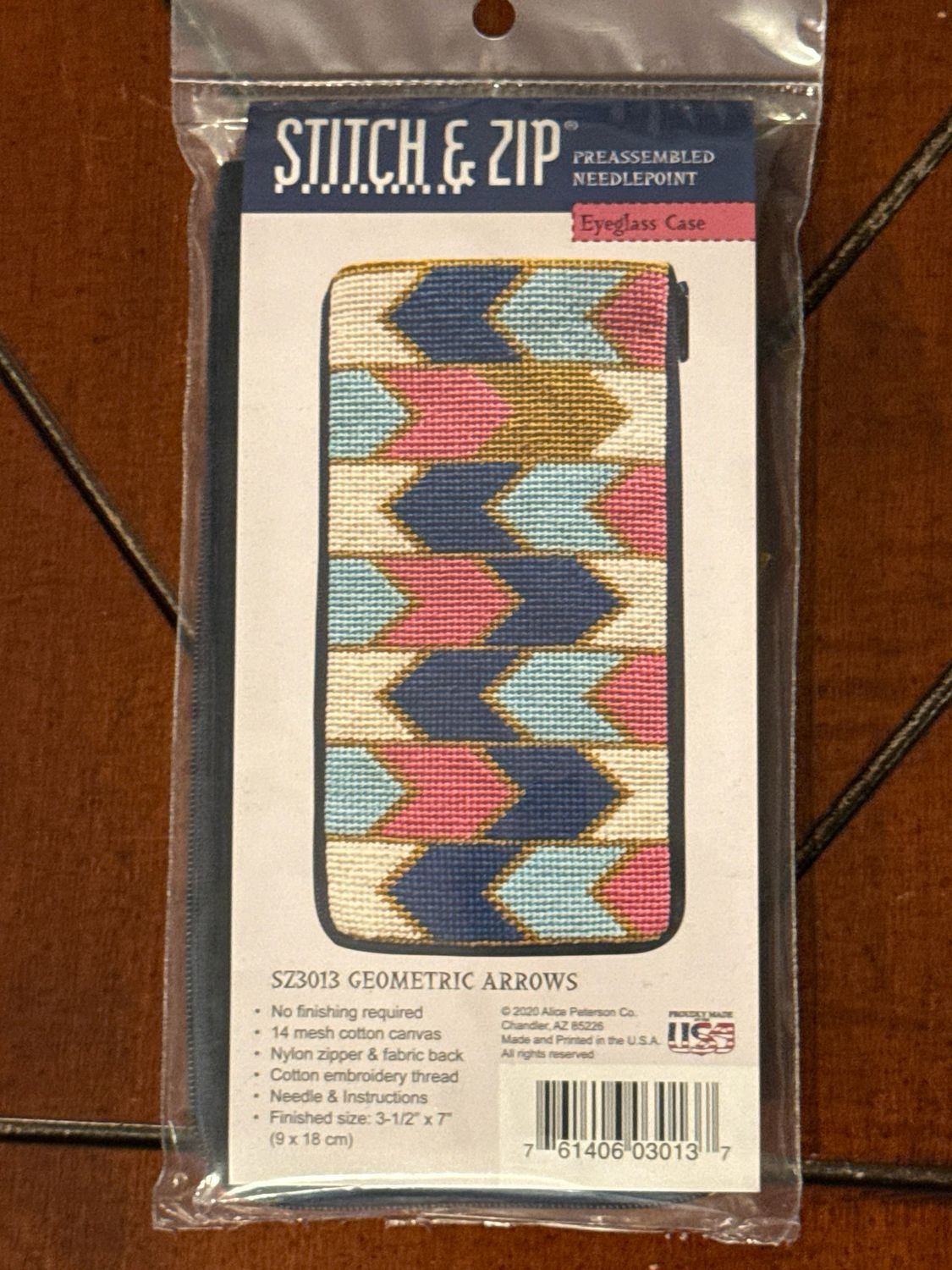 Geometric Arrows Eyeglass Case
