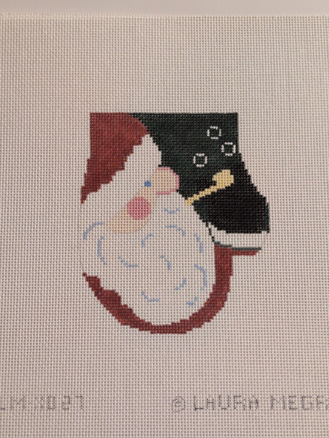 Santa w/Pipe Mitten