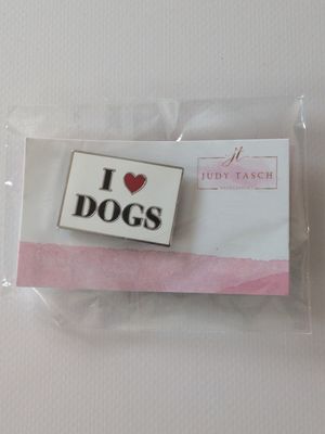 I Heart Dogs Needle Minder