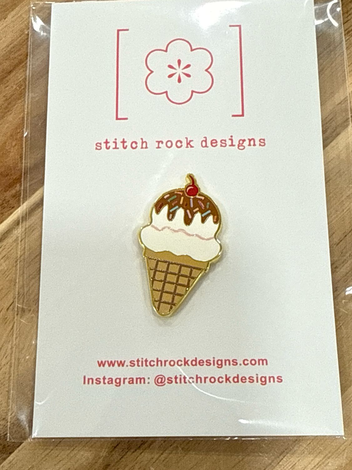 Ice Cream Needle Minder