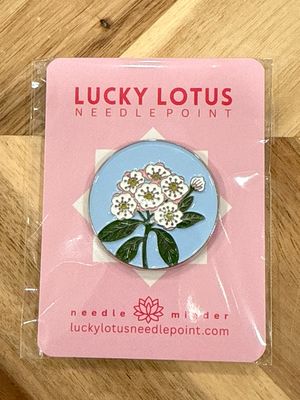 Mountain Laurel Needle Minder