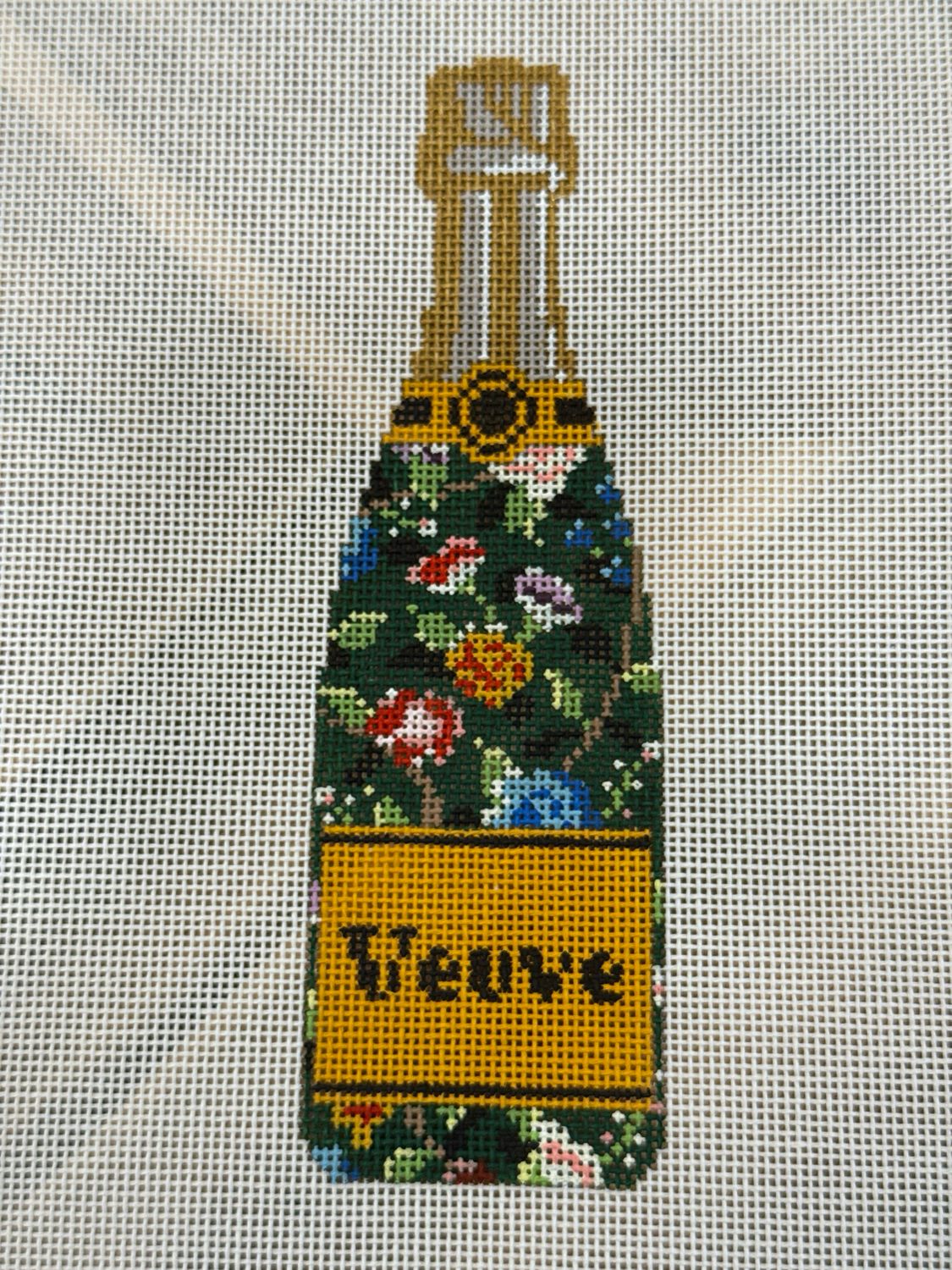Green Floral Champagne