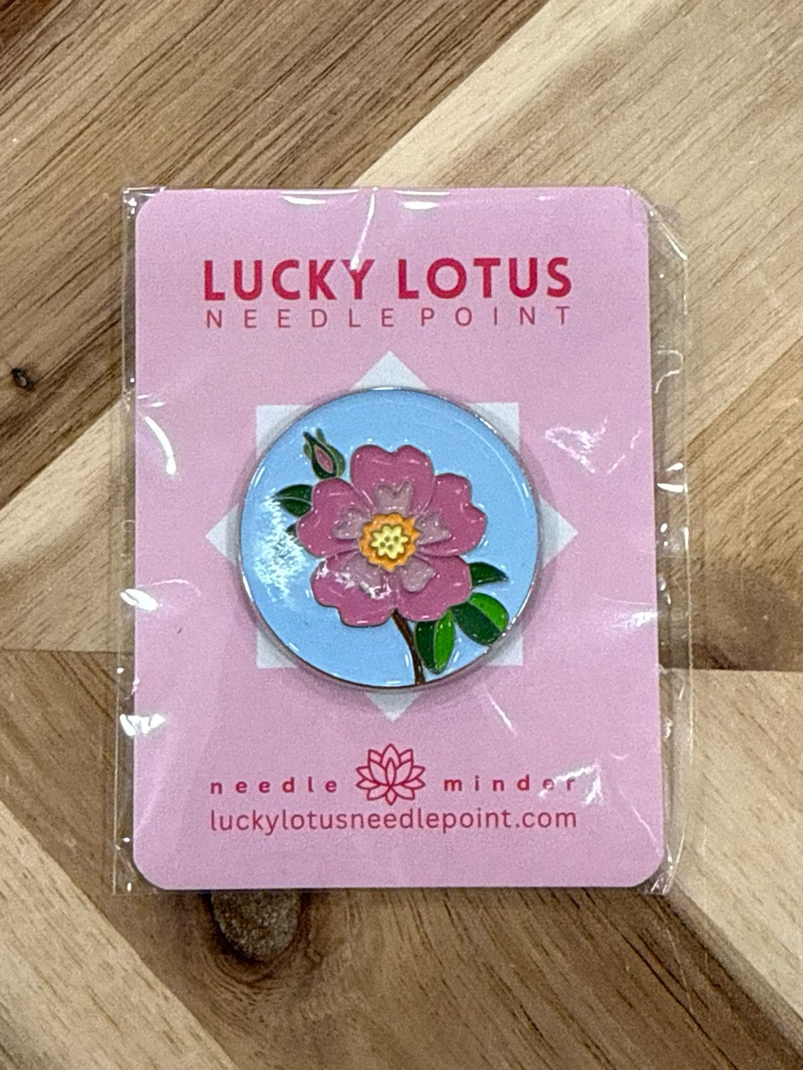 Wild Praire Rose Needle Minder