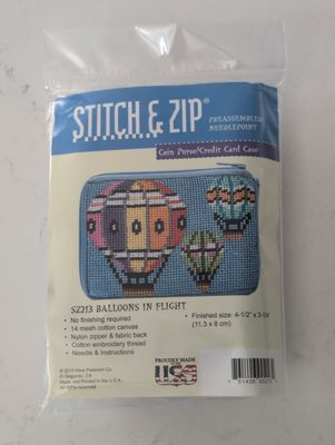 Stitch &amp; Zip Balloons in Flight Coin Purse