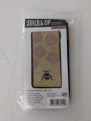 Stitch &amp; Zip Flowers and Bee Eyeglass Case