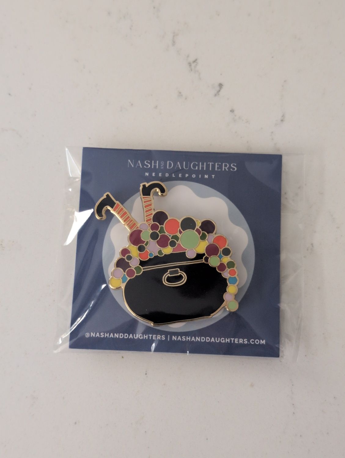 Colorful Bubble Cauldron Needle Minder