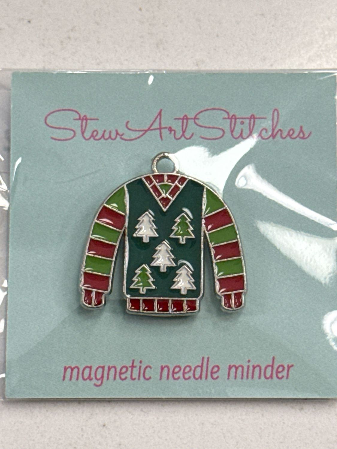 Pine Trees Sweater Enamel Needle Minder