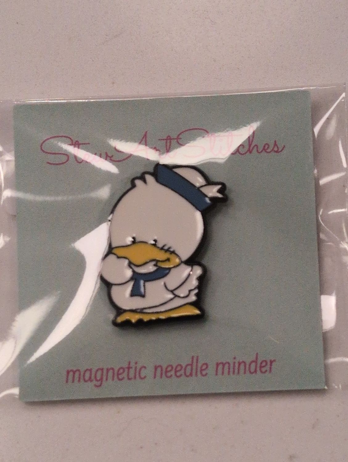 Sailor Duck Enamel Needle Minder