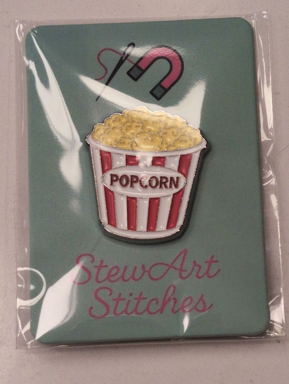 Popcorn Needle Minder