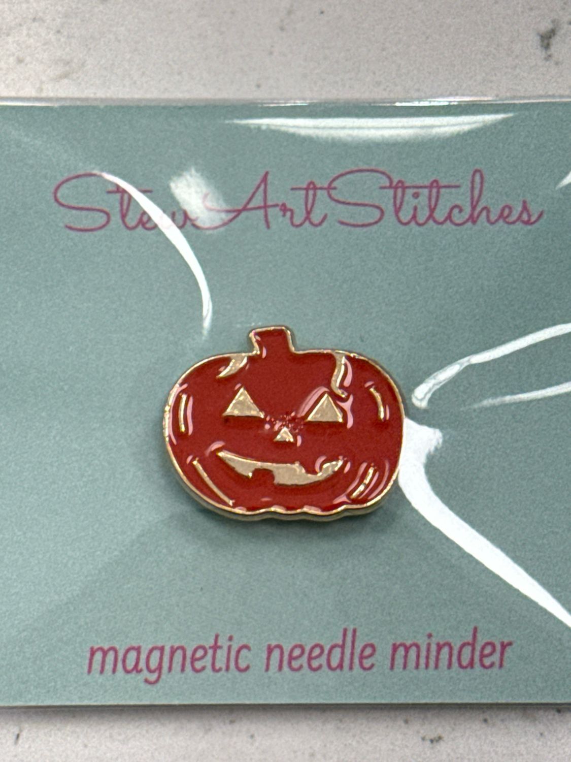 Jack o' Lantern Enamel Needle Minder 1