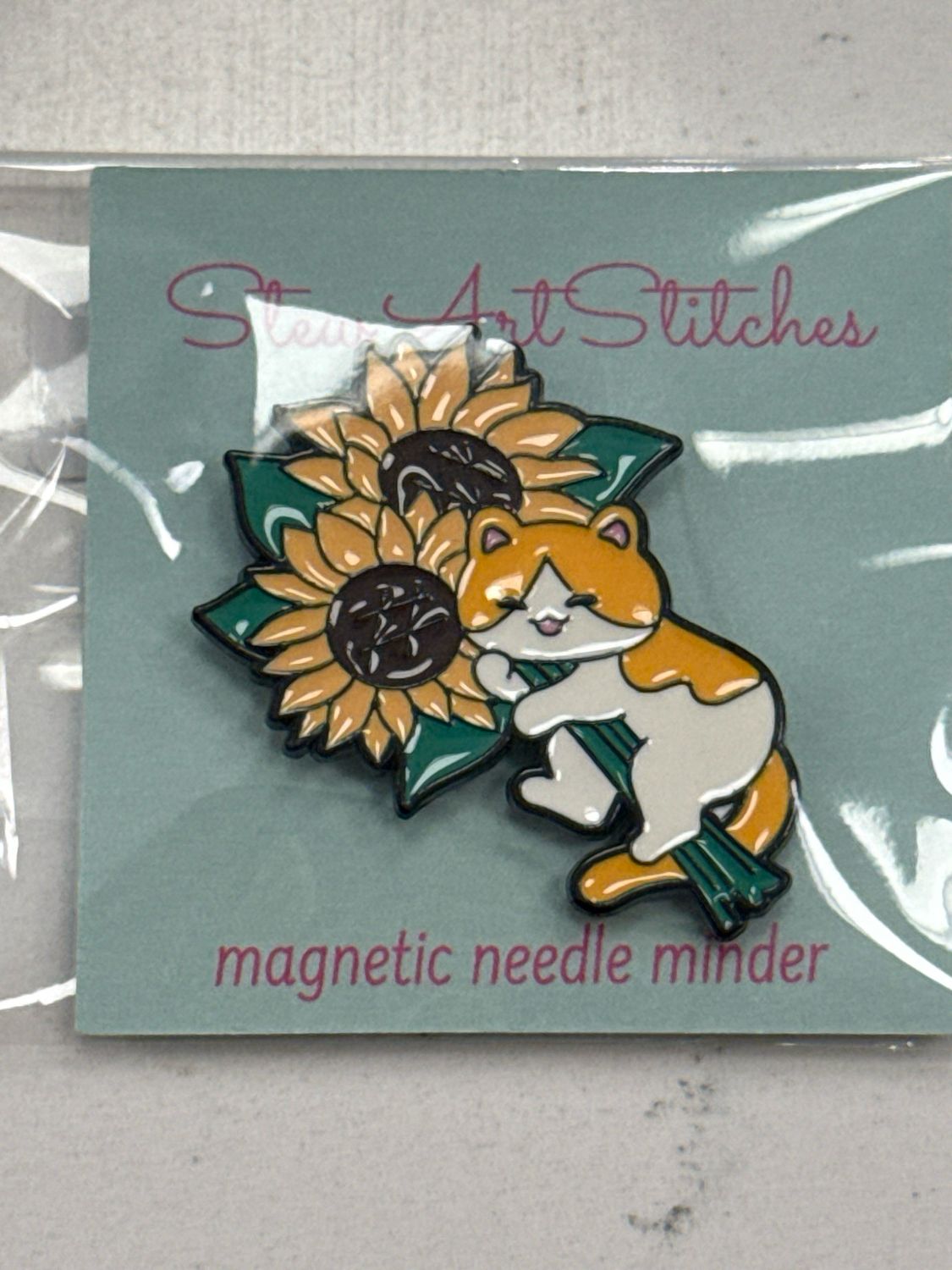 Cat With Sunflowers Enamel Needle Minder