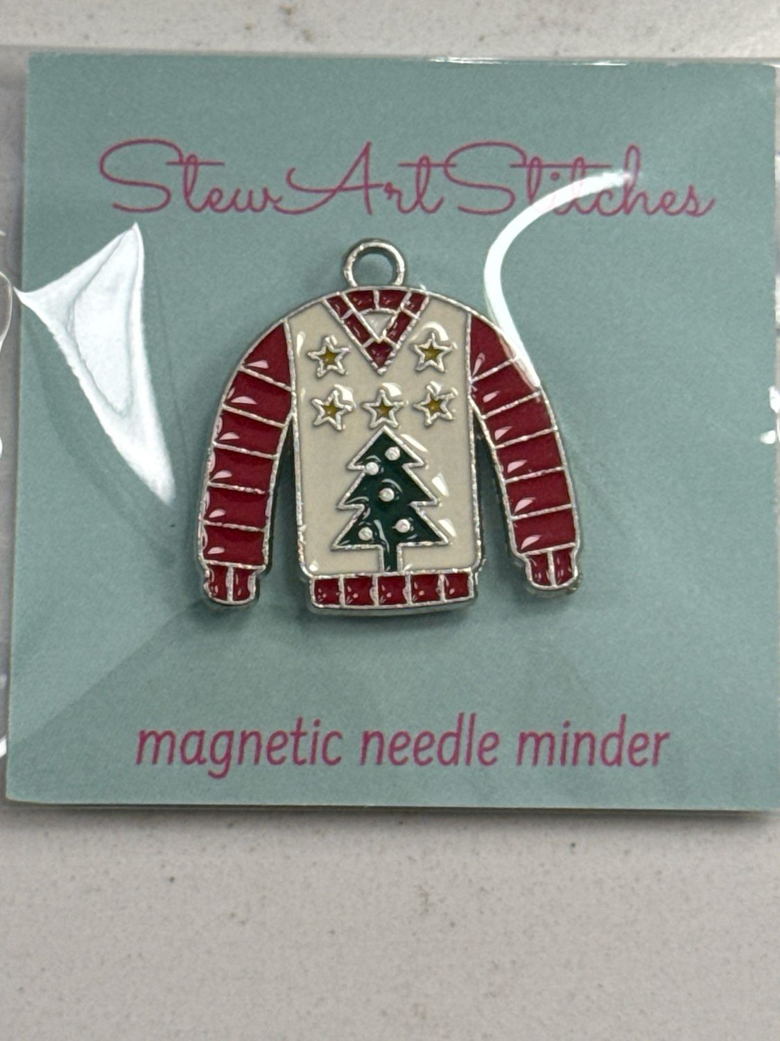 Pine Tree Sweater Enamel Needle Minder