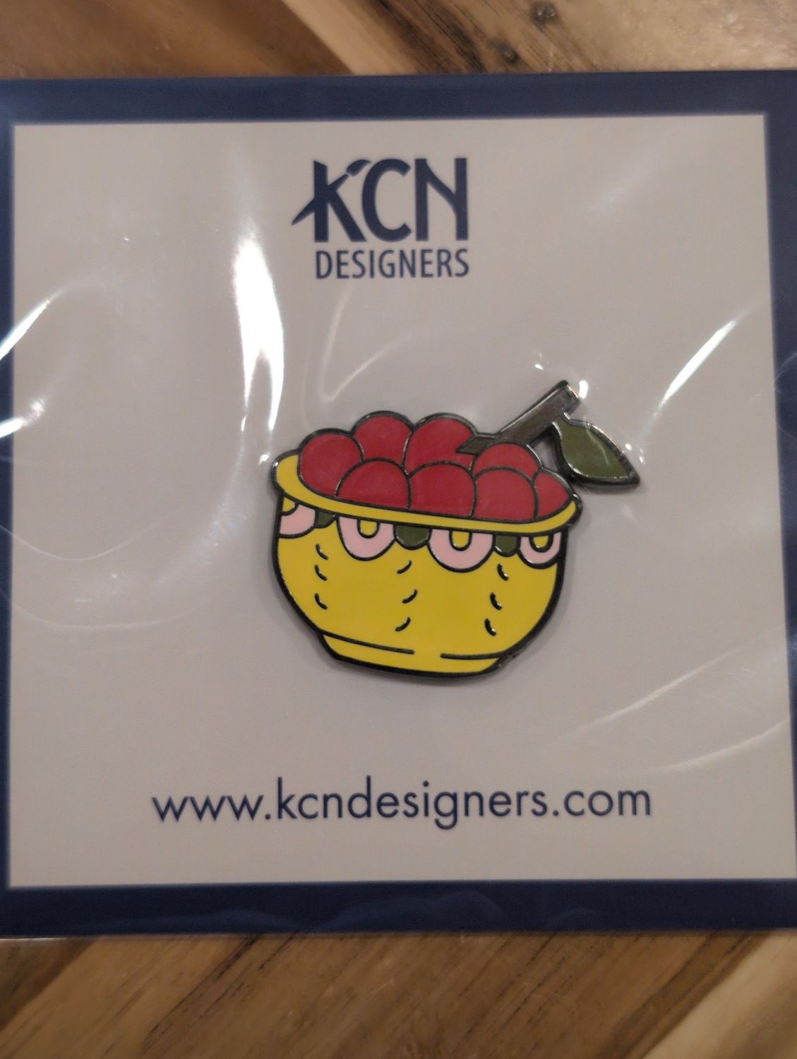 Bowl of Cherries Needle Minder