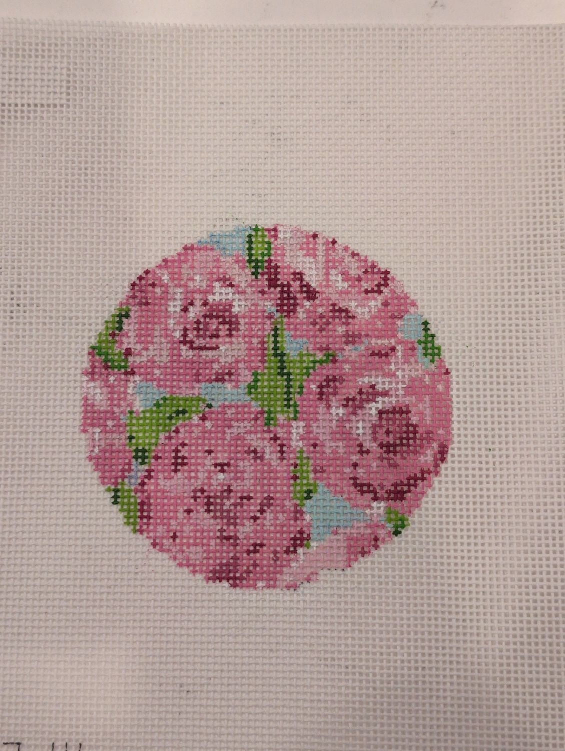 Roses on Teal 14 mesh