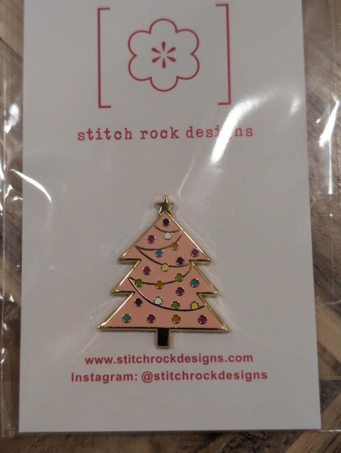 Pink Tree Needle Minder
