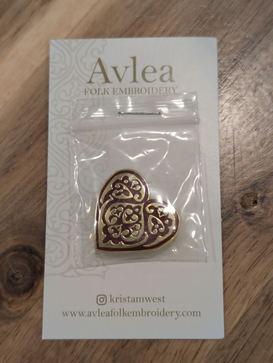 Byzantine Rose Needle Minder