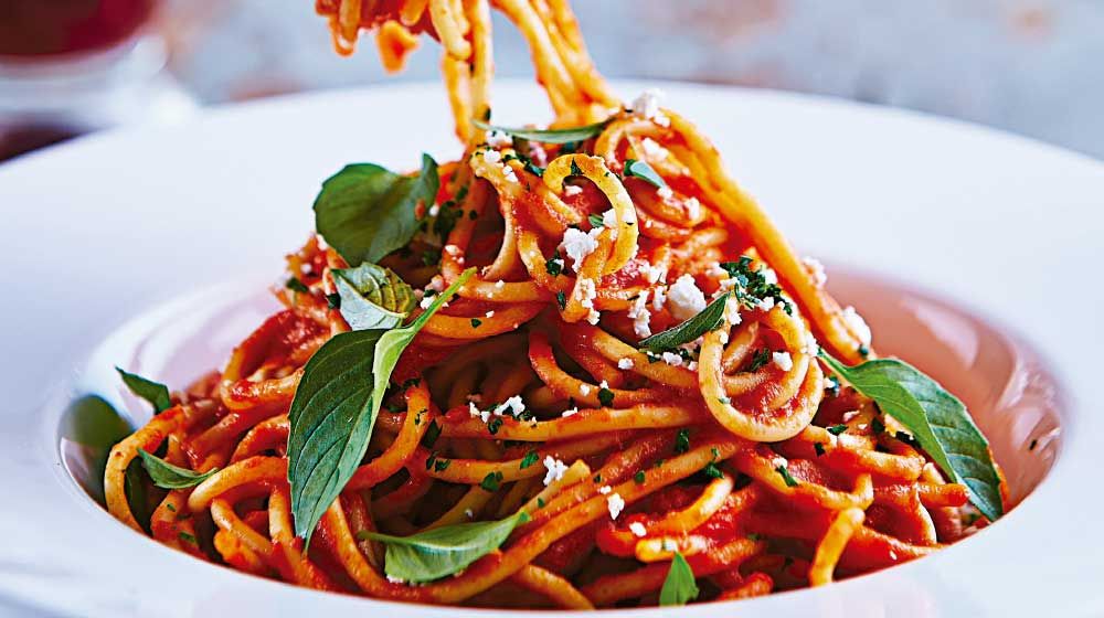 PASTA A LA POMODORO