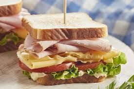 SANDWCHI DE JAMON Y QUESO