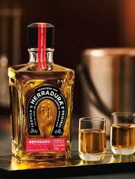 TRAGO HERRADURA REPOSADO