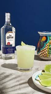 TRAGO JOSE CUERVO SILVER