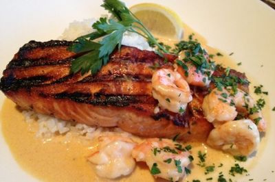 SALMON SUN ON THE BAY (8 OZ)