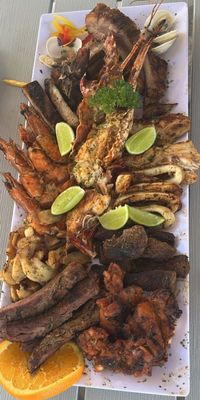 PARRILLADA MAR Y TIERRA (DOS PERSONAS)