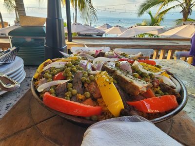 PAELLA DE VALENCIANA (SEIS  PERSONAS)