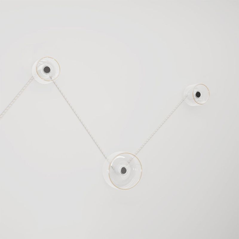 Spostaluce-Wandlampe mit 3 Ghost-Glühbirnen Textilkabel ERM43