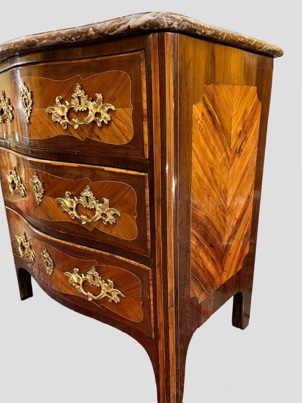 Petite Commode En Marqueterie, Epoque Régence