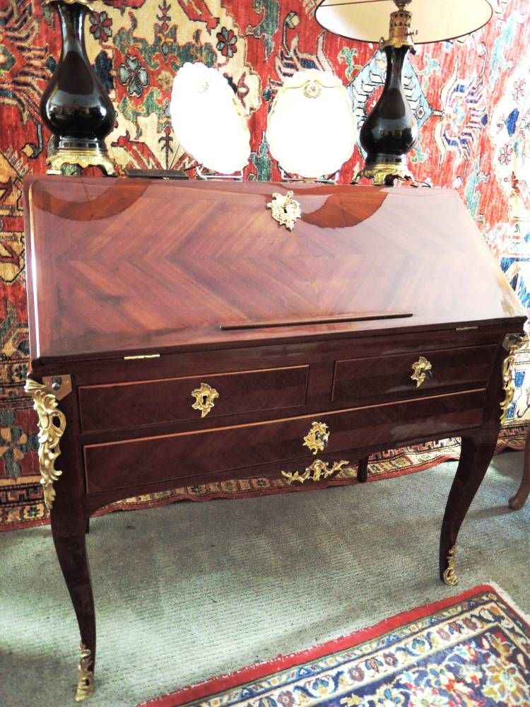 Bureau De Pente Epoque Régence.