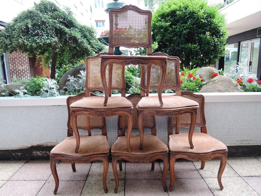 Série De 6 Chaises Cannées. Epoque Louis XV