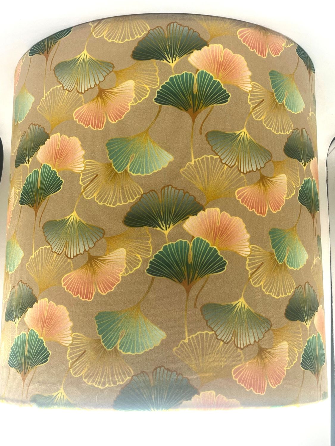 Abat jour , feuilles de Ginkgo Biloba