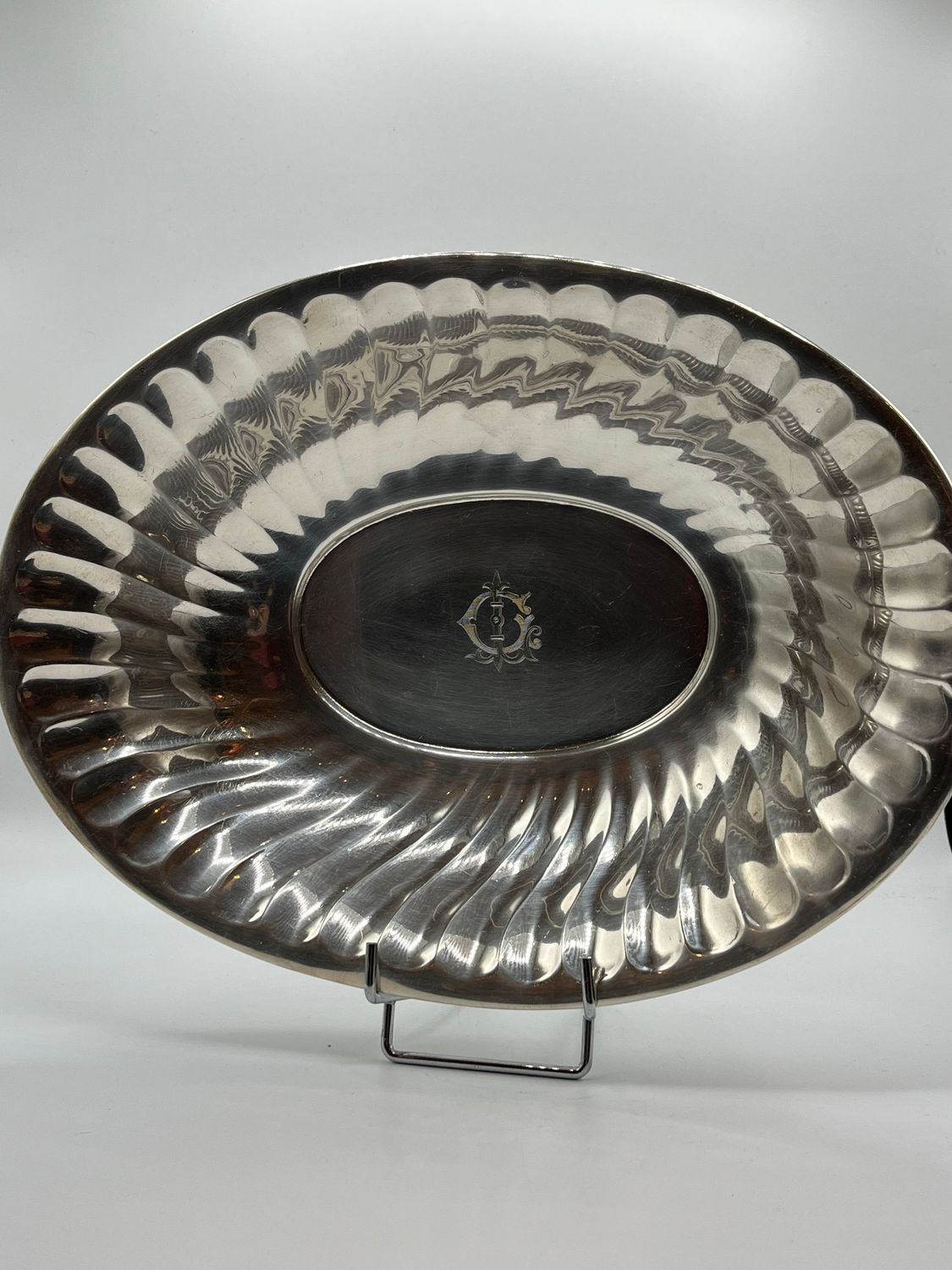 Christofle. Corbeille à Pain, Ou à Fruits En Métal Argenté  Christofle.bread Or Fruit Basket In Silver-plated Metal.